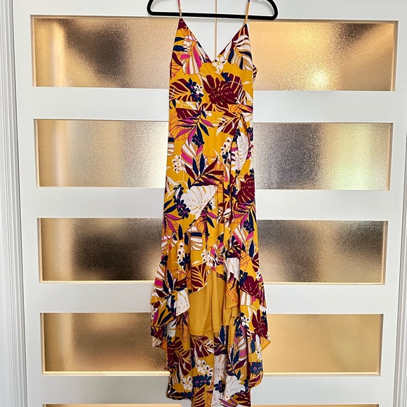 Lulu’s Exotic Days Vacation Dress - Picture 4 of 6